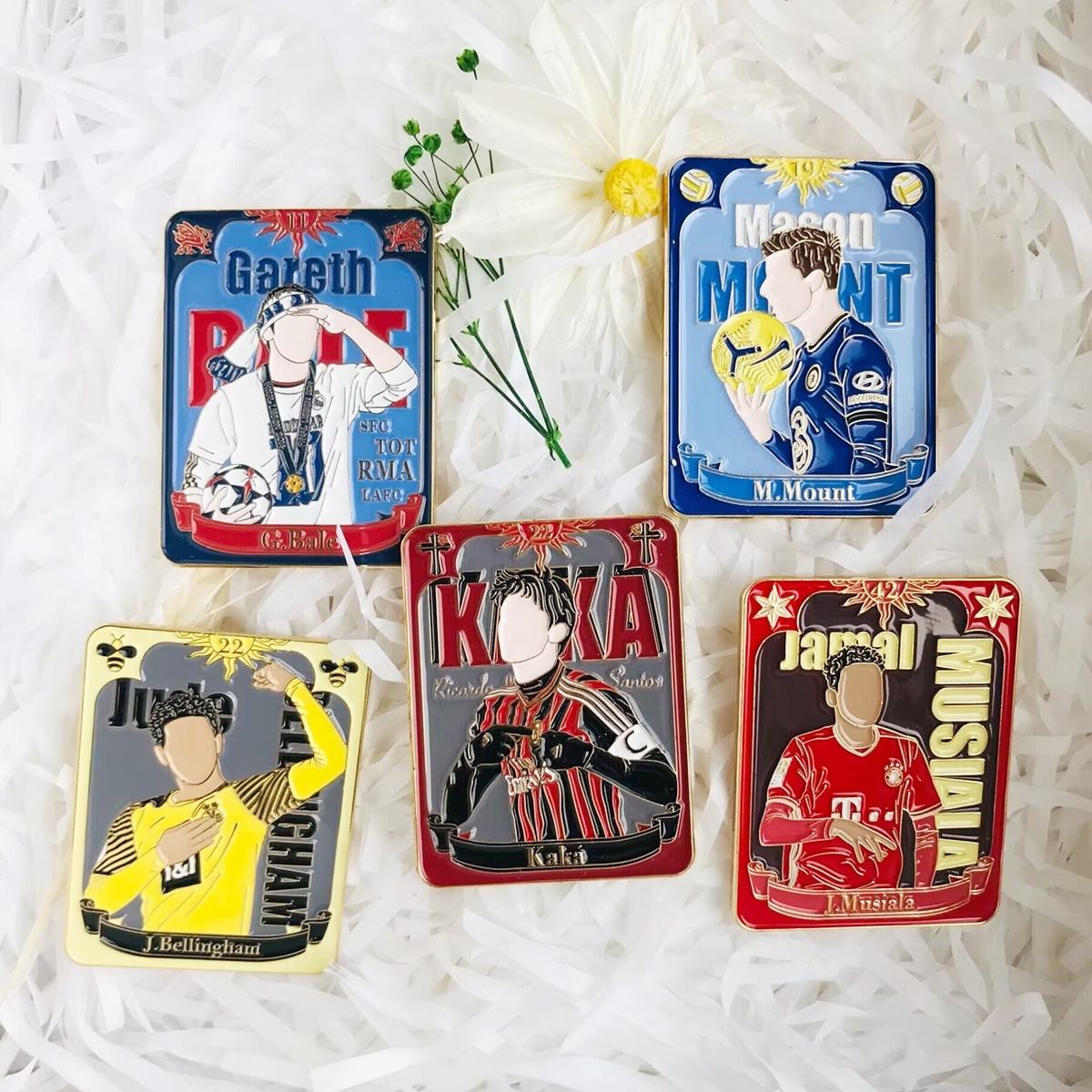 Custom Design Gold Plated World Cup Football Star Hard Enamel Pin World Trading Pin Soccer Sports Soft Enamel Pins Badge Set
